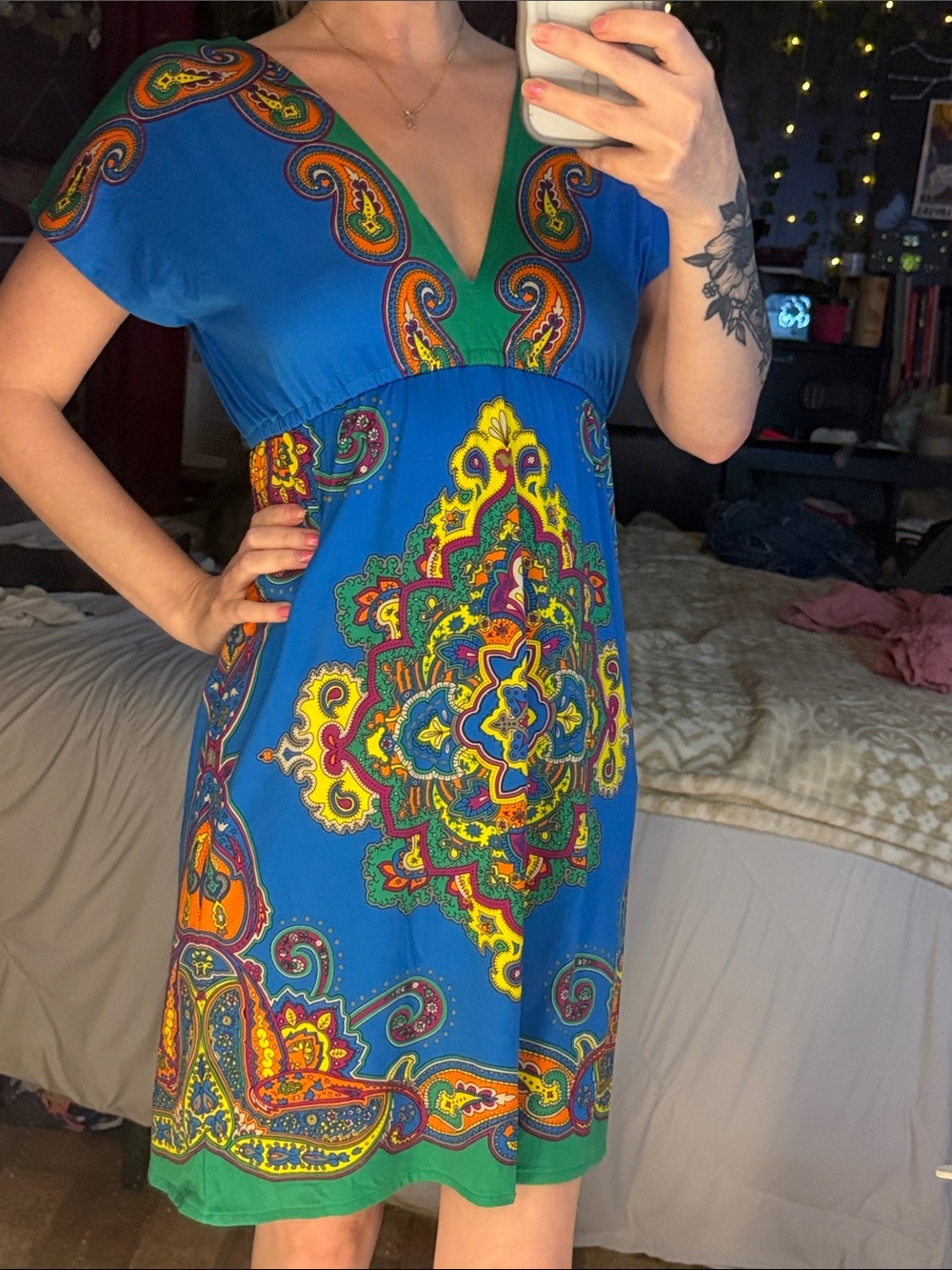 Forever 21 Blue Green Multicolor Paisley V-Neck Dress